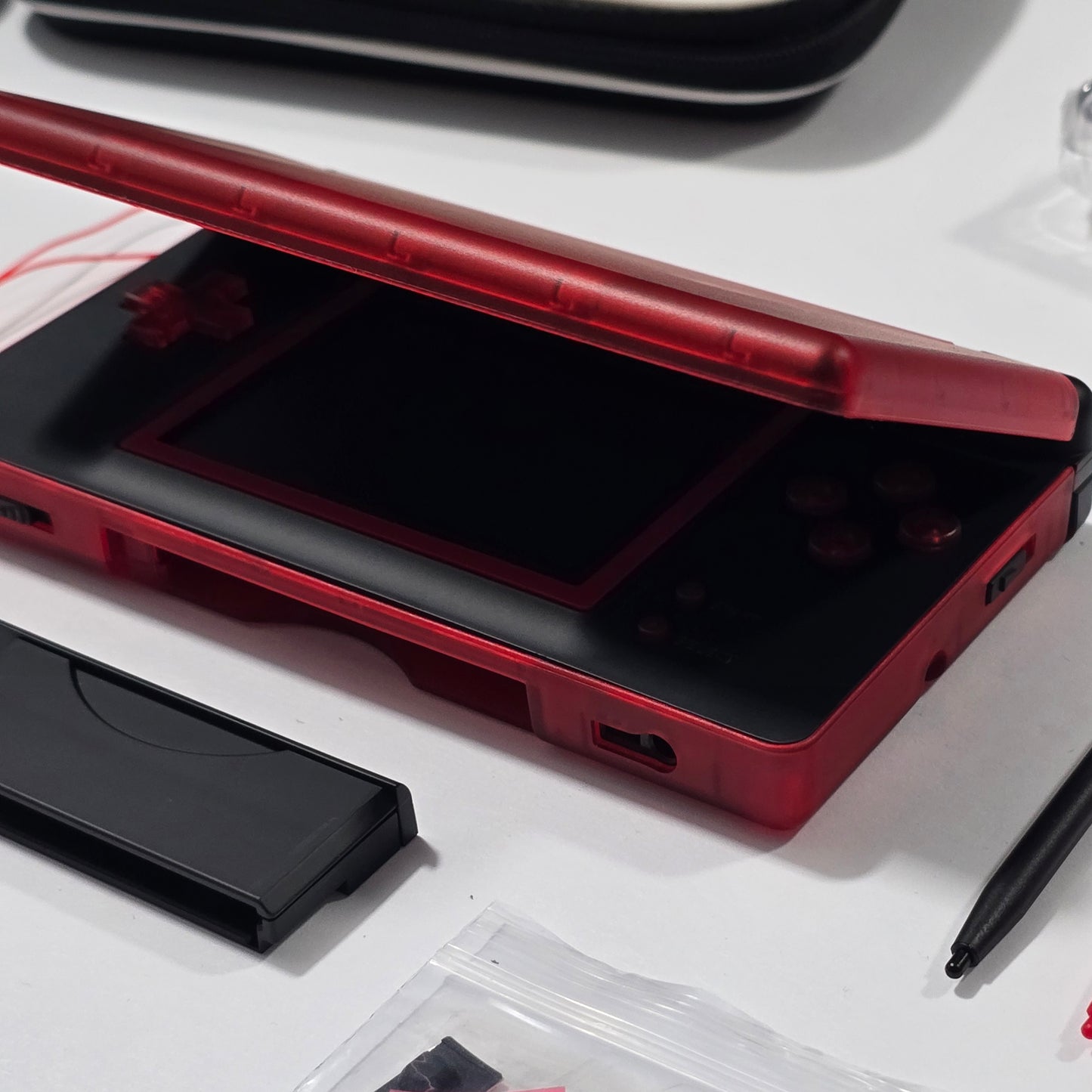 Nintendo DS Lite CUSTOM - Transparent Red/Black w/ Modded LED, Bundle