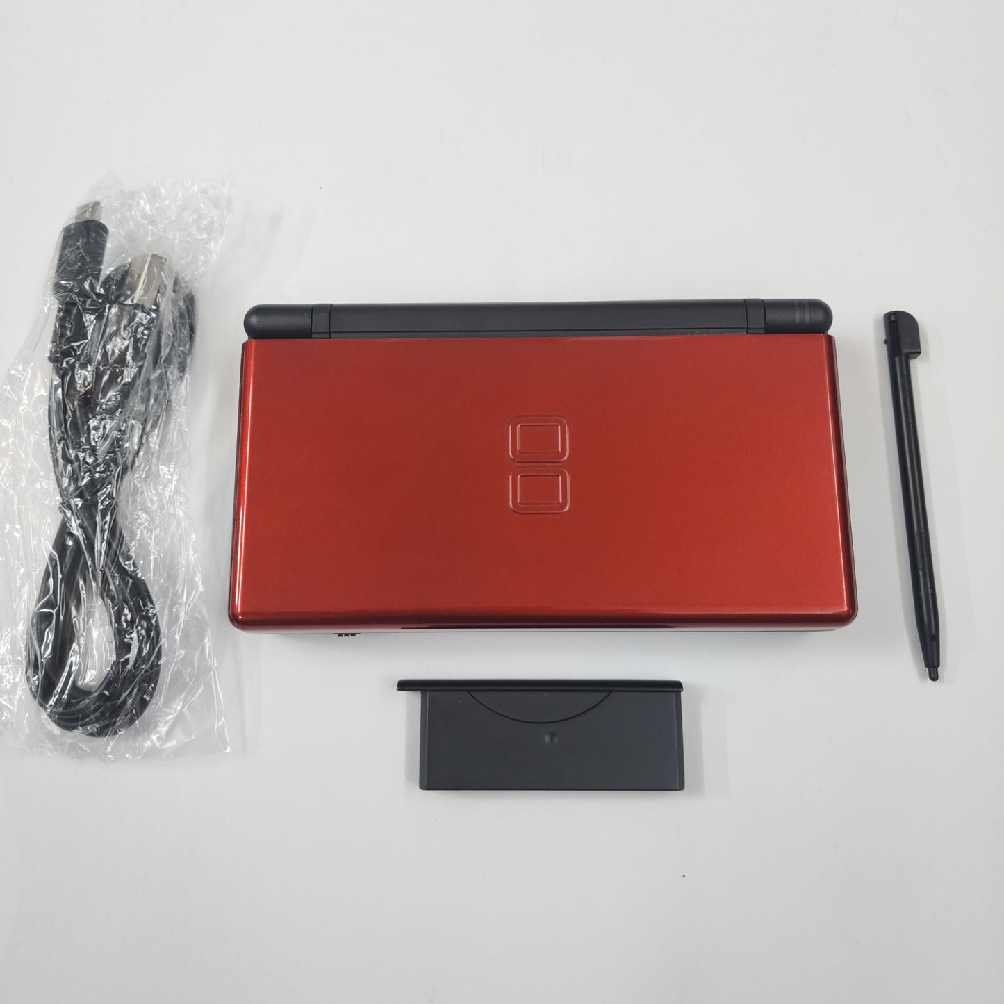 EXCELLENT CONDITION Nintendo DS Lite System w/ OEM stylus, GBA cover, USB Charger - Refurbished