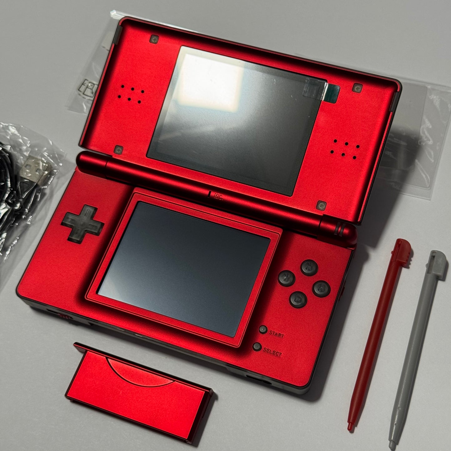 Nintendo DS Lite CUSTOM - Clear Black/Shiny Red w/ Modded LED, Bundle