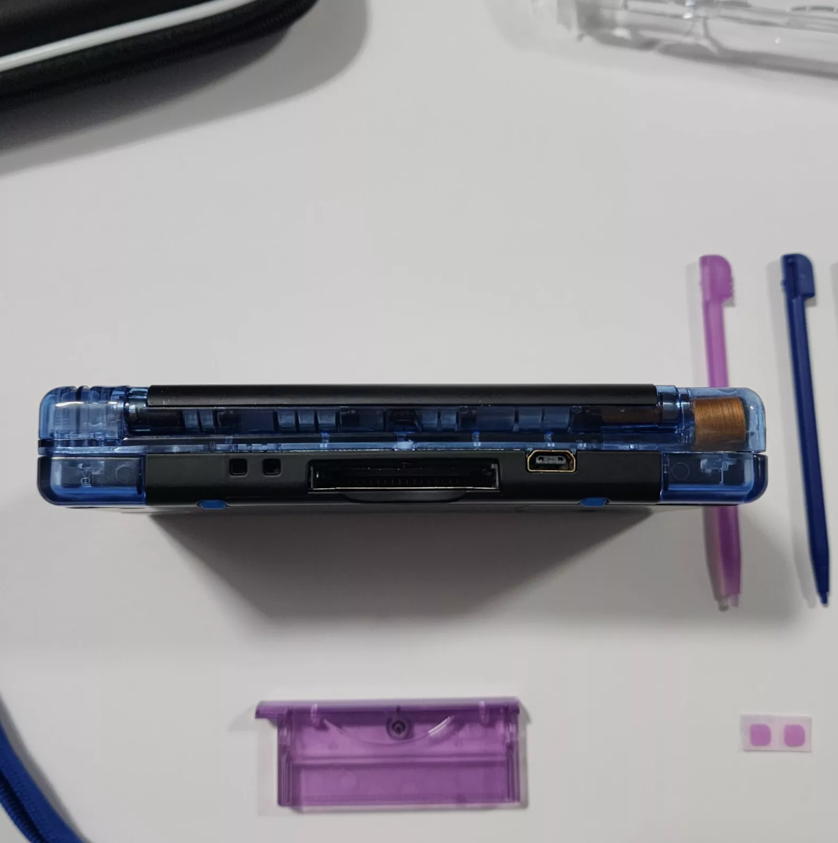 Nintendo DS Lite CUSTOM - Black/ Blue & Purple Gradient Blue/Purple LED, Bundle