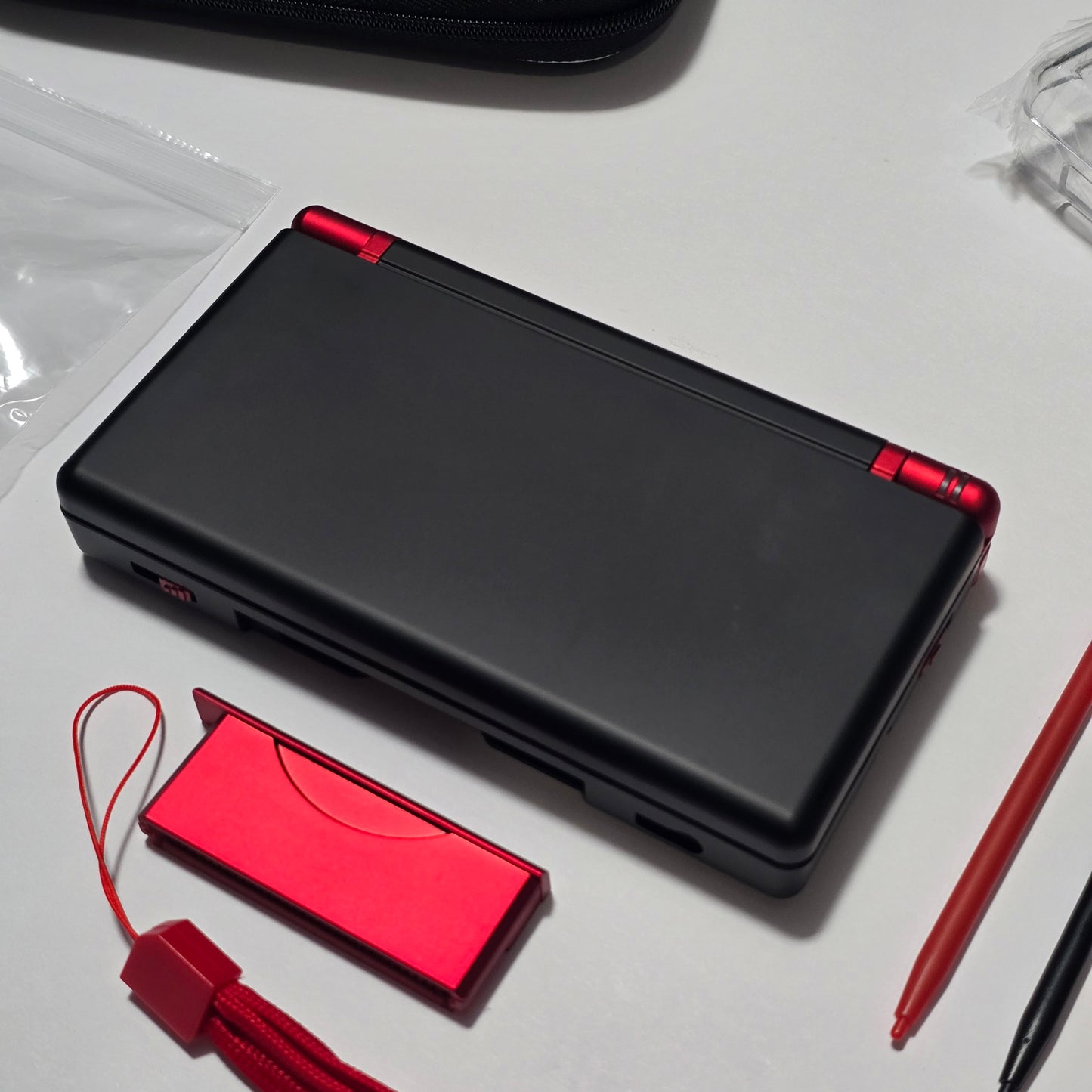 Nintendo DS Lite IPS SCREENS CUSTOM - Black/Shiny Red w/ Mods & Bundle (2)