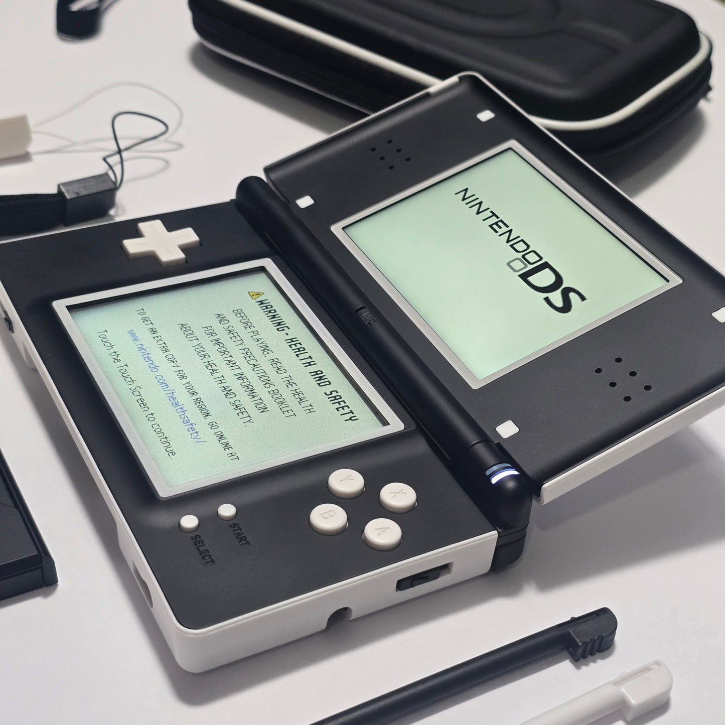 Nintendo DS Lite IPS SCREENS CUSTOM - White/Black w/ Mods & Bundle